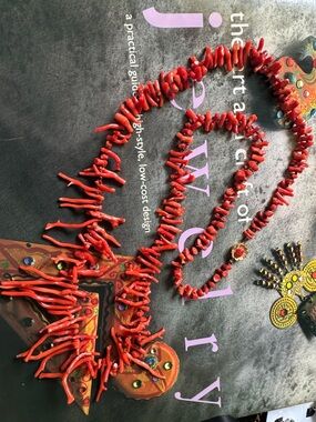 Beautiful Red Coral vintage Branch marked 14kg Necklace preowned